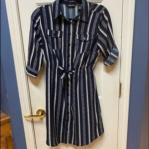 Millenium Button Up Shirt Dress Tie Front Blue Cinched Waist Women's Plus Small.